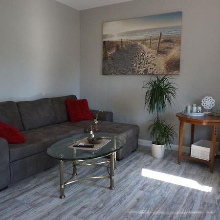 Dat Wittsche Hus - Ferienwohnung An Der Nordsee Wilhelmshaven Bagian luar foto