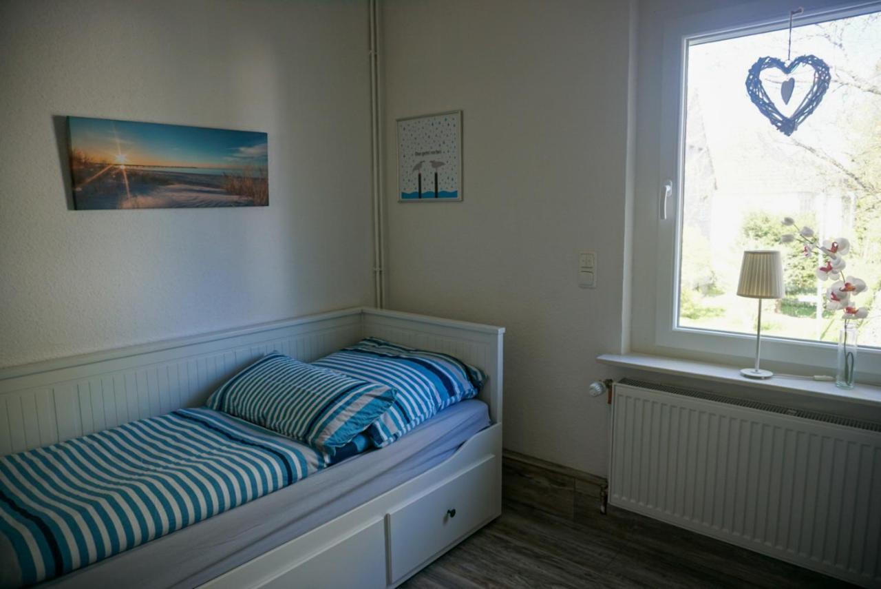 Dat Wittsche Hus - Ferienwohnung An Der Nordsee Wilhelmshaven Bagian luar foto