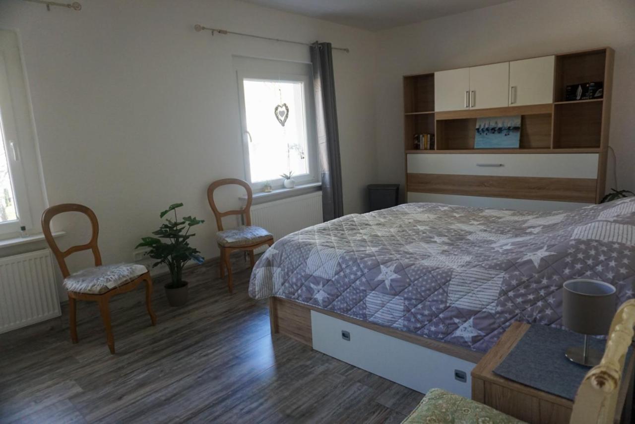 Dat Wittsche Hus - Ferienwohnung An Der Nordsee Wilhelmshaven Bagian luar foto